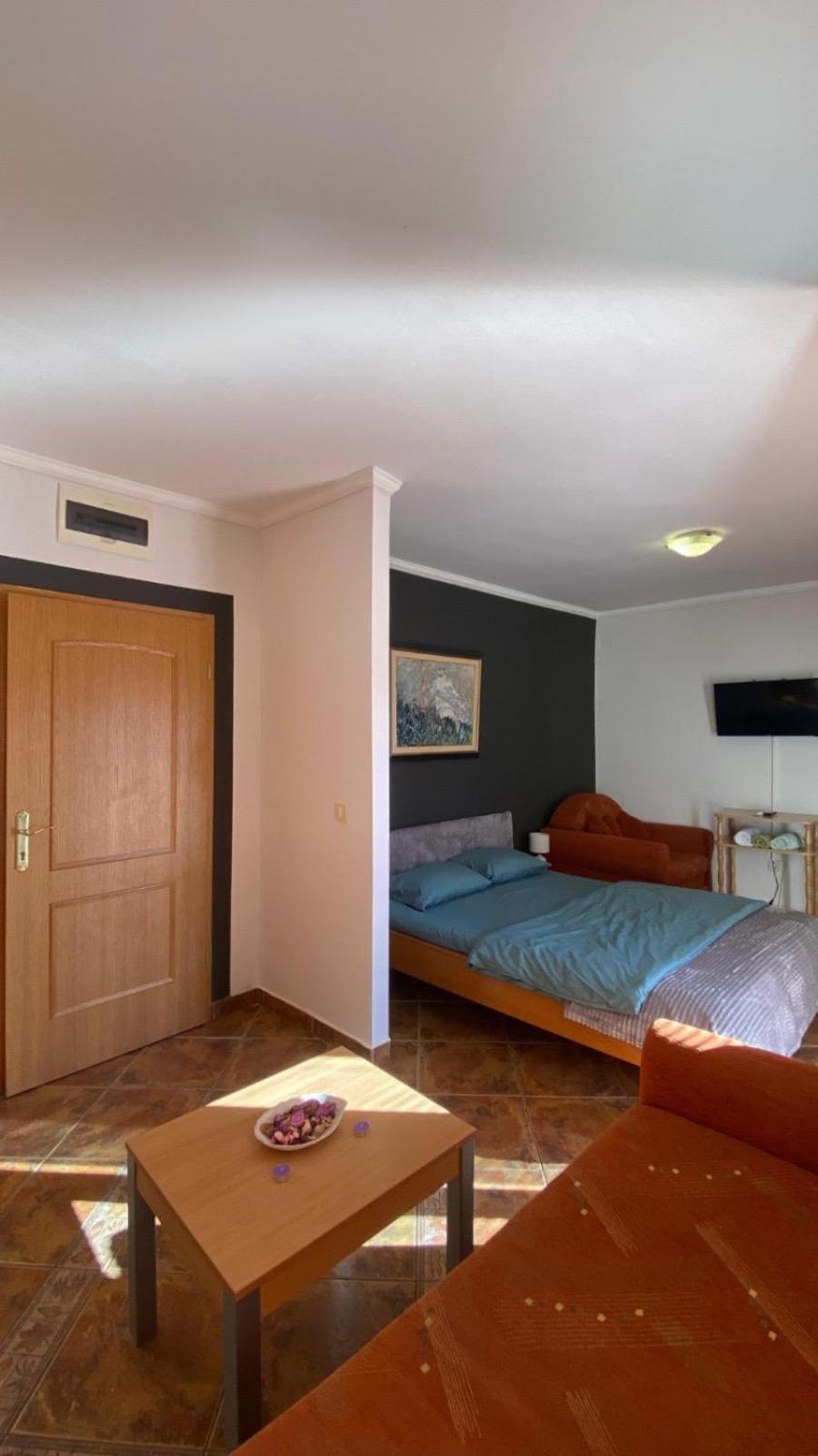 Markovic Aparthotel - Budva Becici Hotel Kültér fotó
