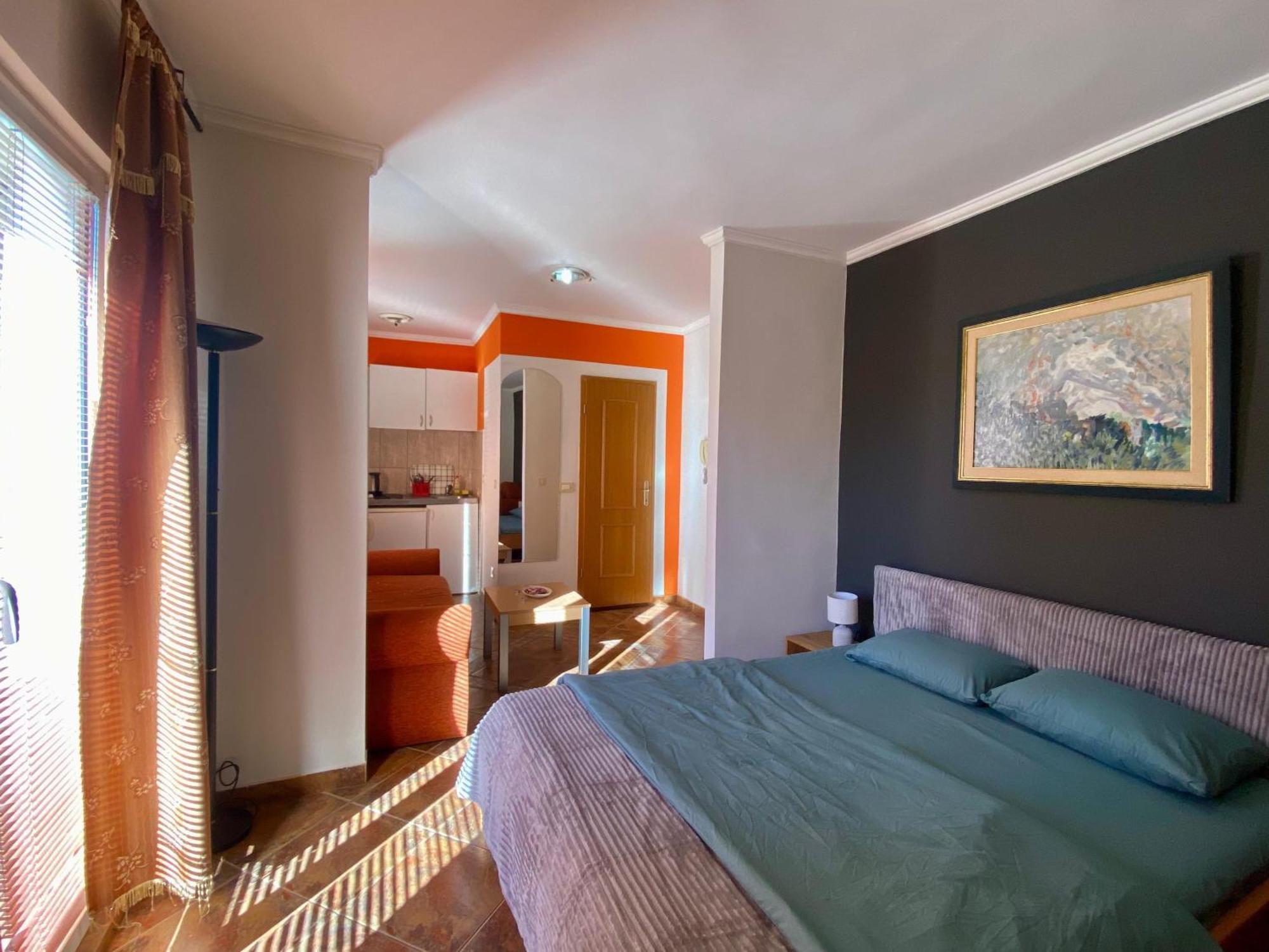 Markovic Aparthotel - Budva Becici Hotel Kültér fotó