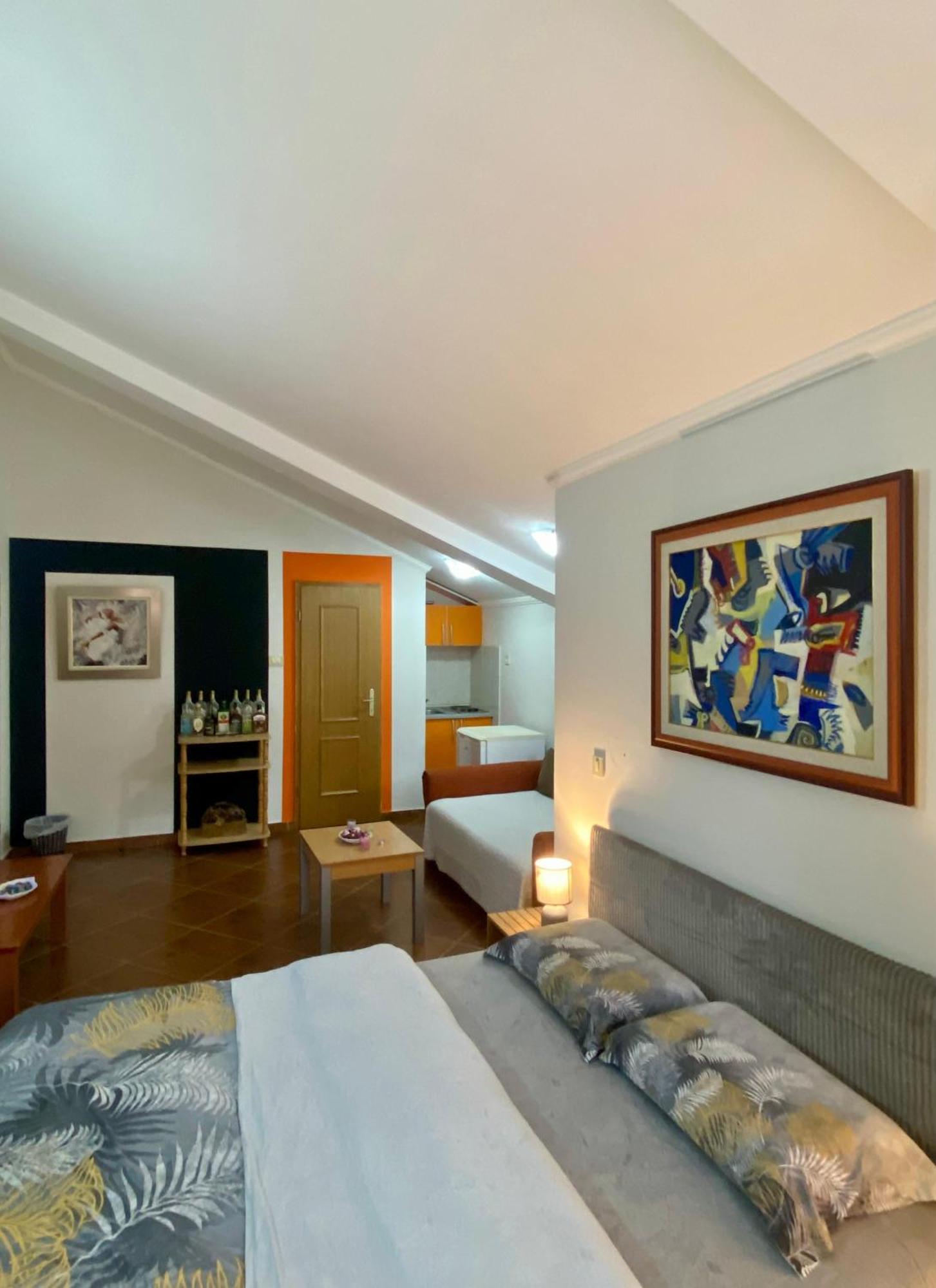 Markovic Aparthotel - Budva Becici Hotel Kültér fotó