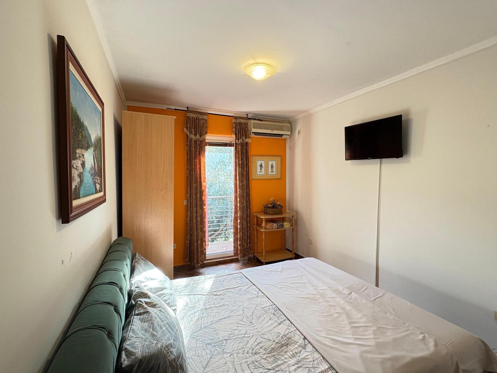 Markovic Aparthotel - Budva Becici Hotel Kültér fotó