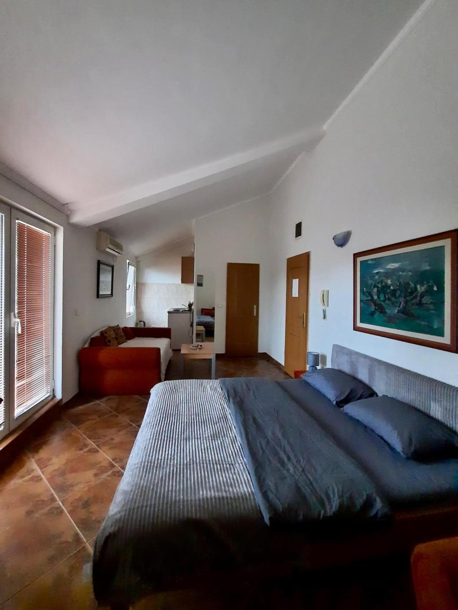 Markovic Aparthotel - Budva Becici Hotel Kültér fotó