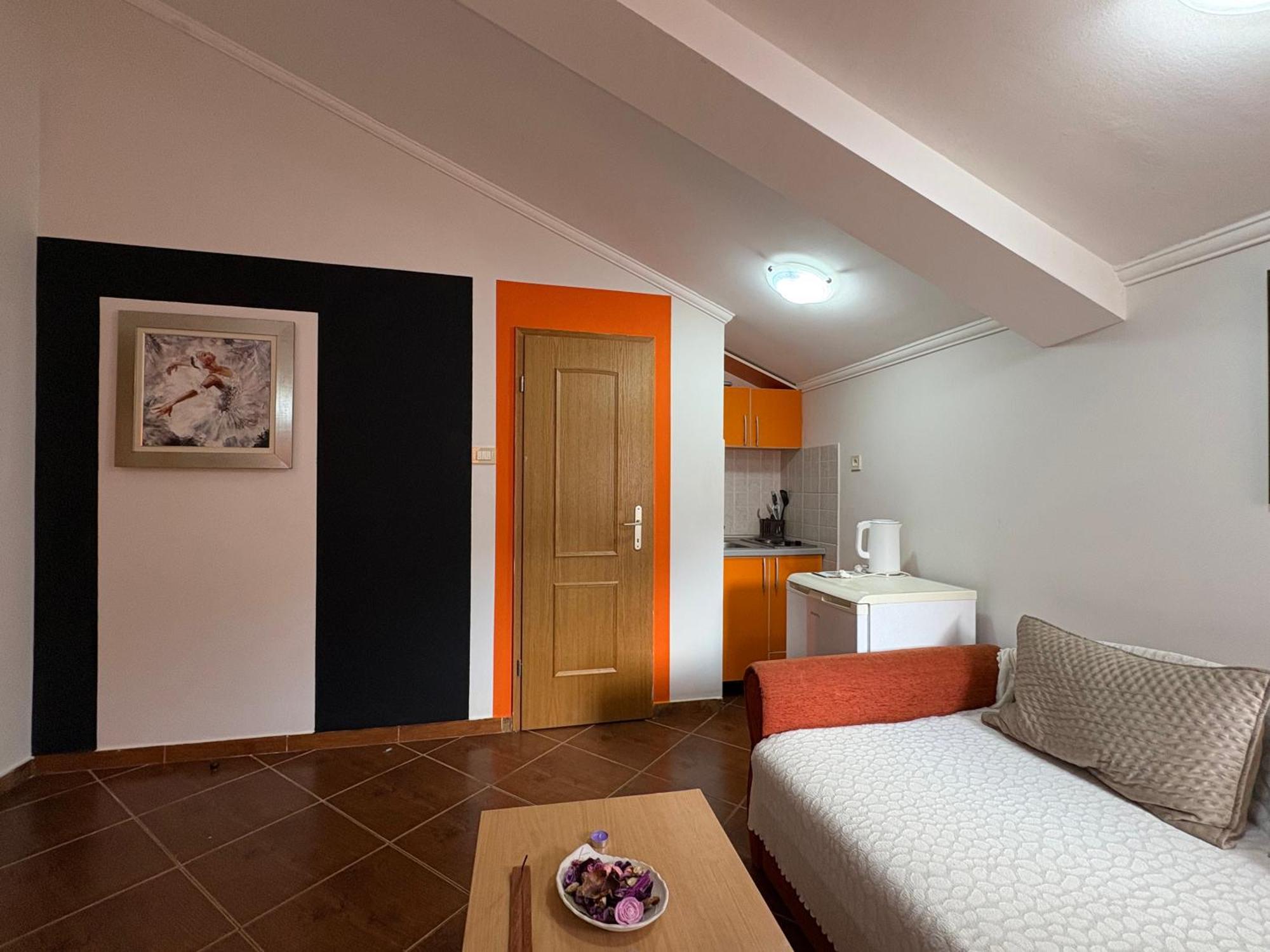 Markovic Aparthotel - Budva Becici Hotel Kültér fotó