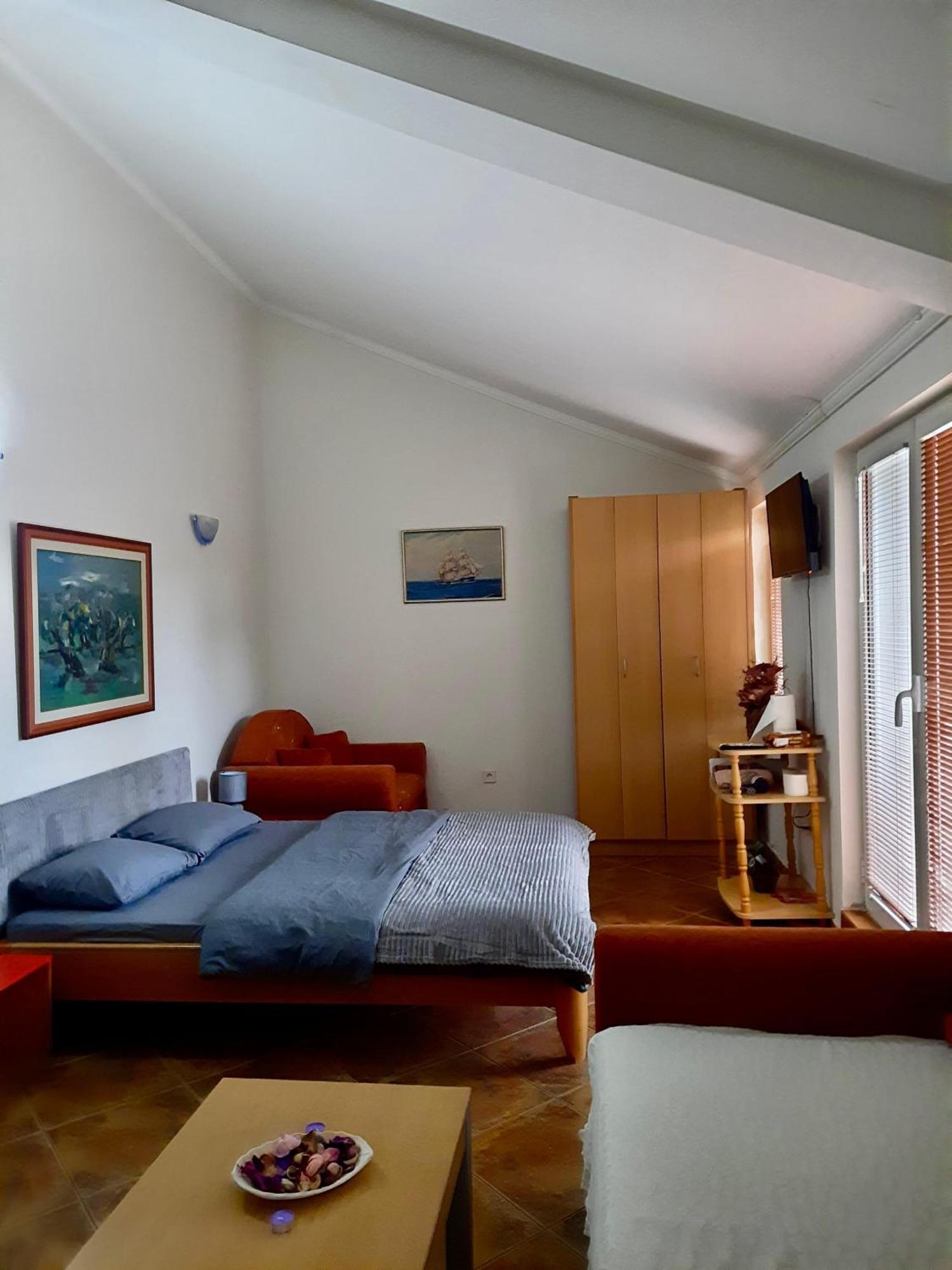 Markovic Aparthotel - Budva Becici Hotel Kültér fotó